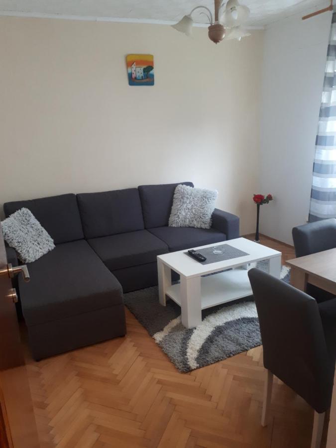 Apartments Mamich Kaštela Exteriör bild